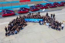 Dukung Formula E Jakarta,...