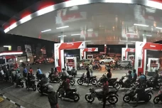 Kelangkaan BBM di Balikpapan,...