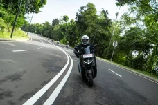 Menerjang Rute Jakarta...