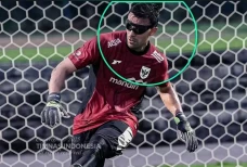 Emil Audero Pakai Kacamata...