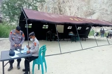 Polresta Cirebon Buka...