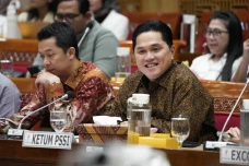 Erick Thohir Buka Karpet...