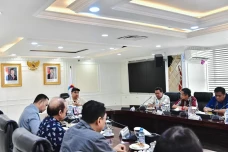 DPR dan Menpora Dukung...