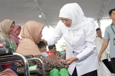 Khofifah Pemimpin Responsif...