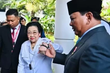 Koalisi Prabowo-Mega...