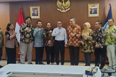 Rektor MNC University...