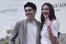 Luna Maya Akui Belum...