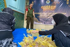 MNC Peduli Salurkan...