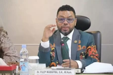 Senator DPD RI Desak...