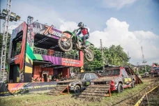 Trial Game Dirt 2025,...