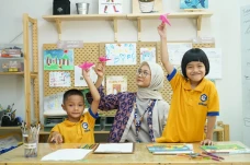 Sekolah Masuk Jam 6.30...