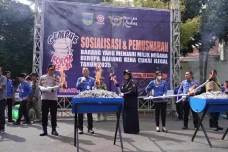 Bea Cukai Kudus Musnahkan...