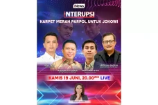 Saksikan INTERUPSI Karpet...