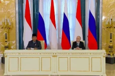 Putin Buka Pintu Kerja...