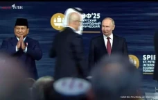 Prabowo dan Putin Satu...