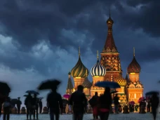 Ekonomi Rusia Sedang...