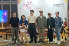 Suguhkan Jazz Tanpa...