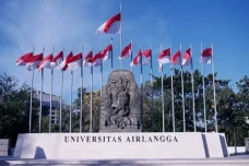 5 Universitas Terbaik...