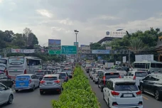 Arah Puncak Macet 3...