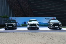 Bedah Total Fungsi Fitur...