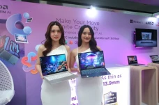 Perang Laptop AI Dimulai:...