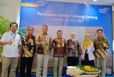 Perkuat Layanan Nasabah,...