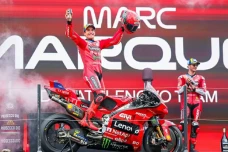 Jorge Lorenzo Beri Peringatan...