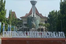 UNY Buka Lowongan Dosen...