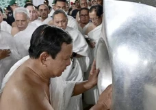 Umrah Bareng Presiden...