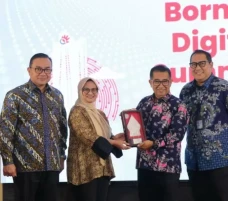 Membangun Masa Depan...