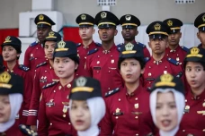 Lulusan IPDN Langsung...