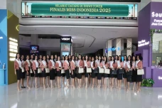 Finalis Miss Indonesia...