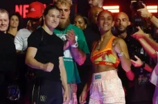 Trilogi Katie Taylor...