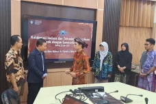 Perajin Batik Kota Malang...