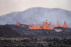 Gunung Berapi Islandia...