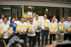 Gandeng PosIND, Gerakan...