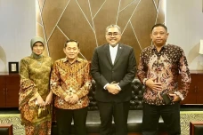 Didampingi Trisakti,...
