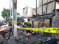 Kebakaran Warung Makan...