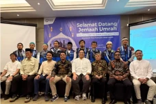 Guru Honorer hingga...