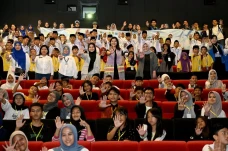 Ketua TP PKK Sumut Kahiyang...