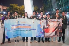 Bangga, 6 Siswa Indonesia...