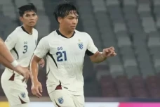 Thailand Rebut Posisi...