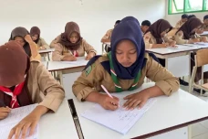 Anak Buruh Tani Siswi...