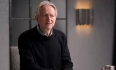 Siapa Geoffrey Hinton?...