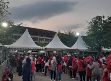 Suasana Jelang Kick-off...