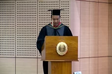 Raih Gelar Doktor, Anggota...