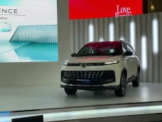 Wuling Bantah Ikut Banting...