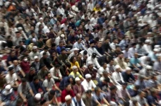 Ini Hukum Jemaah Berbicara...