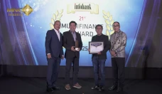 MNC Leasing Raih Penghargaan...