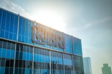 BRI Perkuat Sektor Layanan...